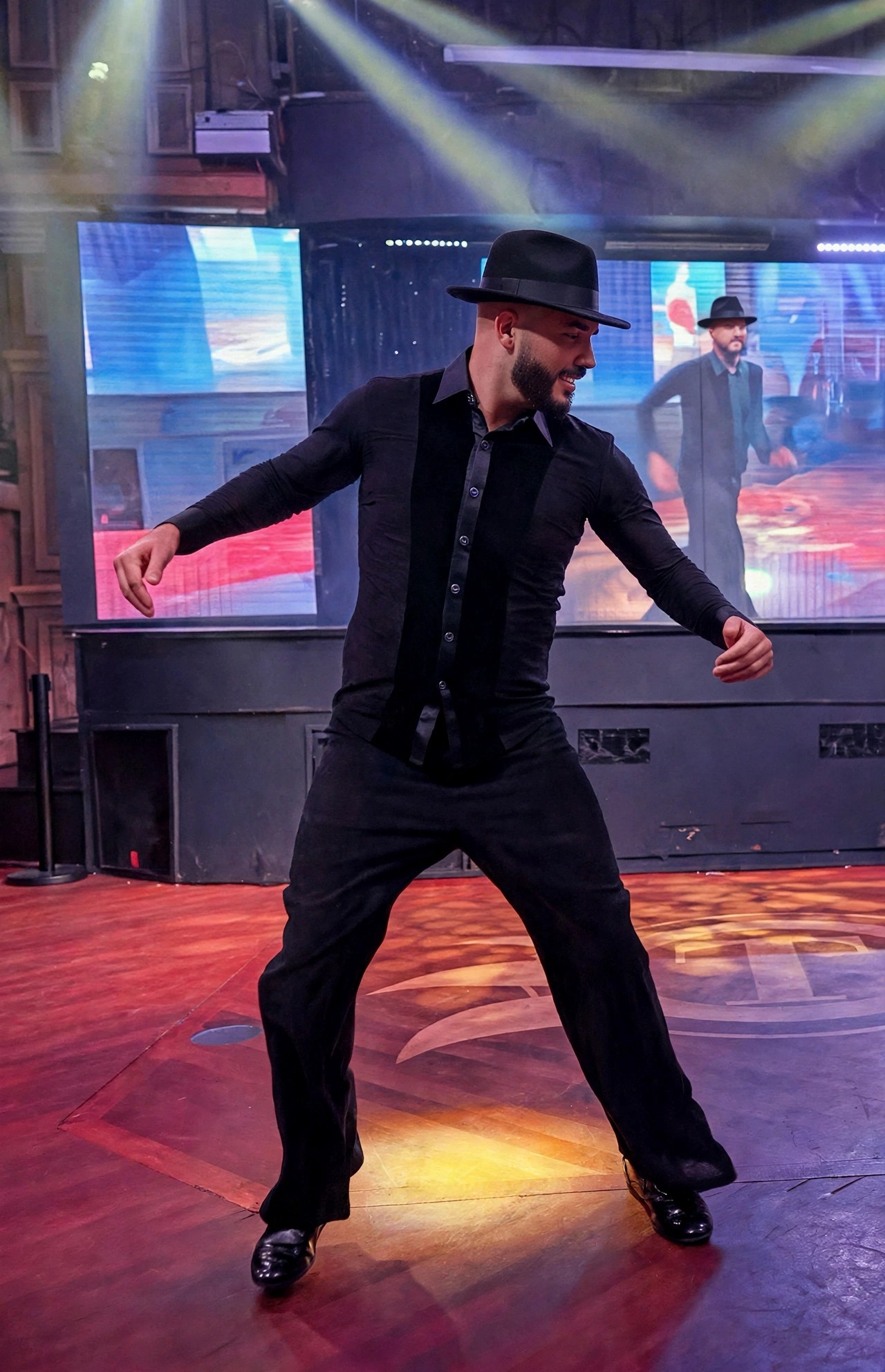 Ralph Valle dancing on stage